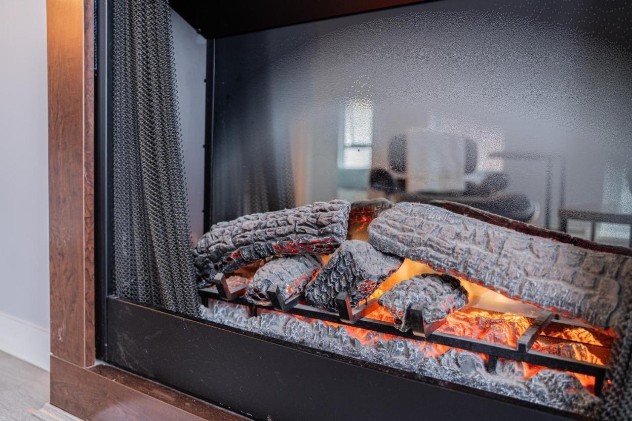 Amazing Views ! Leather Furniture ! Cozy Condo! Ванкувер Екстер'єр фото